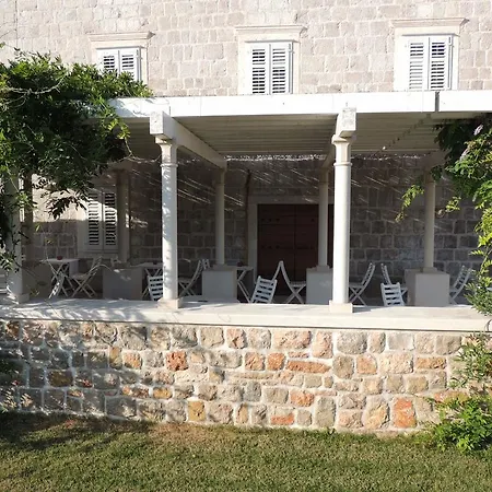 Saints Hills Winery Oskorusno