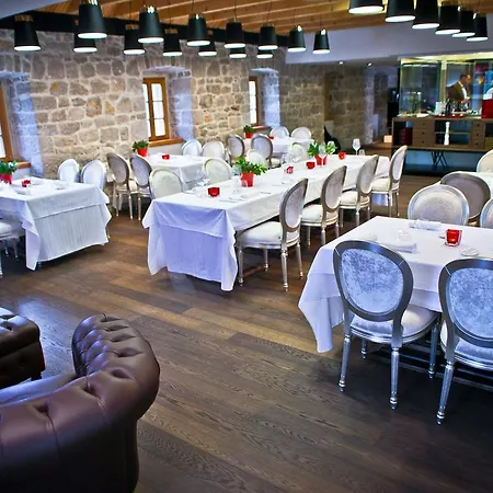 Guest house Saints Hills Winery Oskorusno
